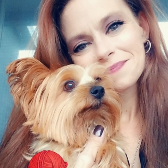 Meet your Posher, Amanda - Picture 4 of 6